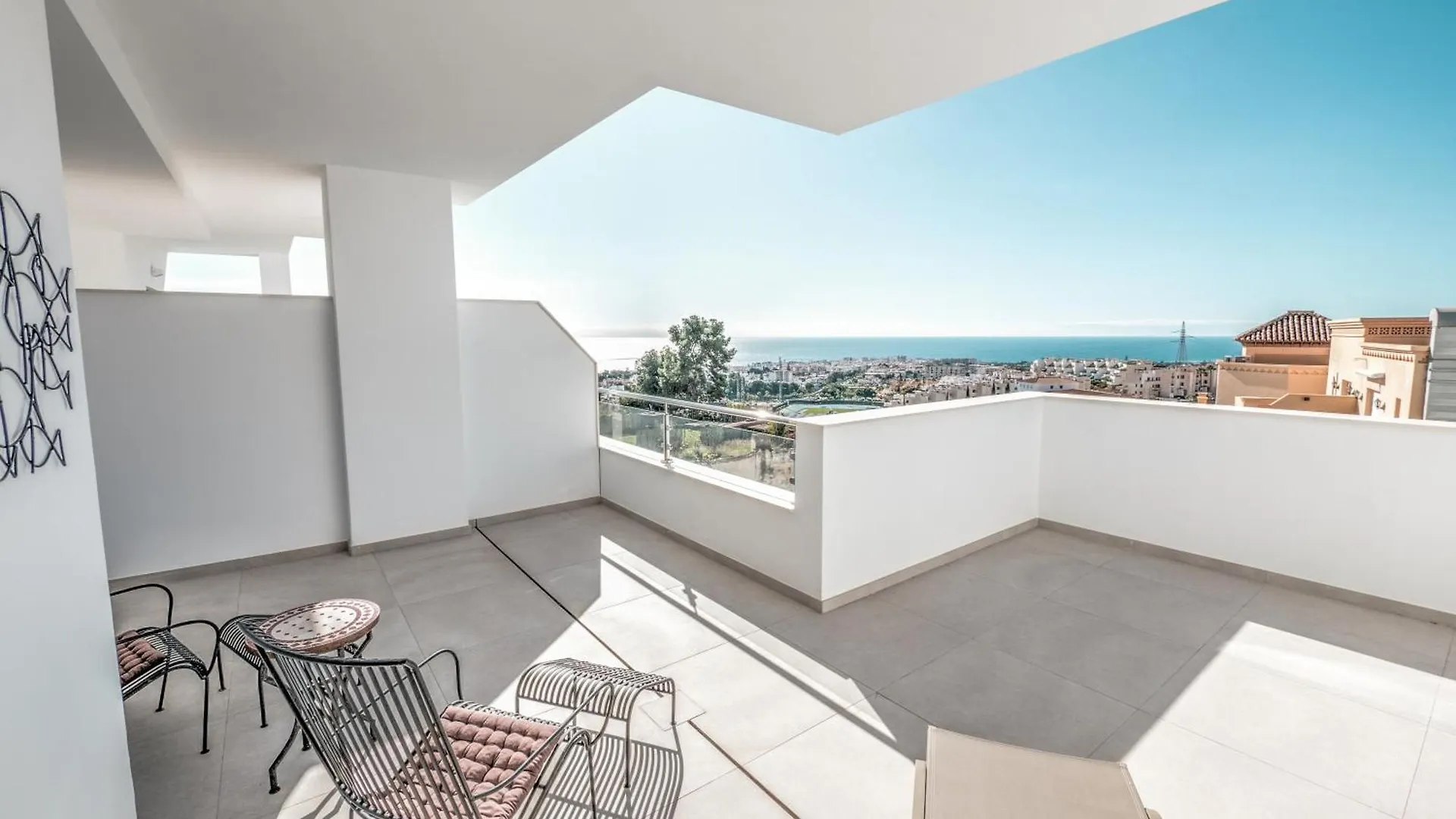 Σπίτι διακοπών Modern Townhouse With 3 Terraces, Pool And Views Βίλα Nerja